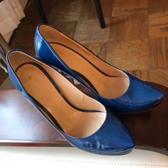 Giuseppe Zanotti blue pumps 37 4”heel - Picture 6 of 7